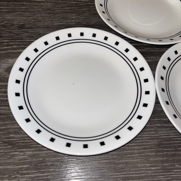 Set of 3 Vitrelle City Block Dessert/Salad Plates White Black Squares 6.75" - Picture 2 of 5